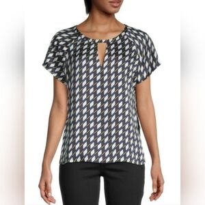 DKNY Geometric Cutout Ivory And Navy Top XS - New With Tags